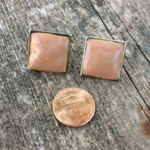 VTG 80s oversize enamel earring